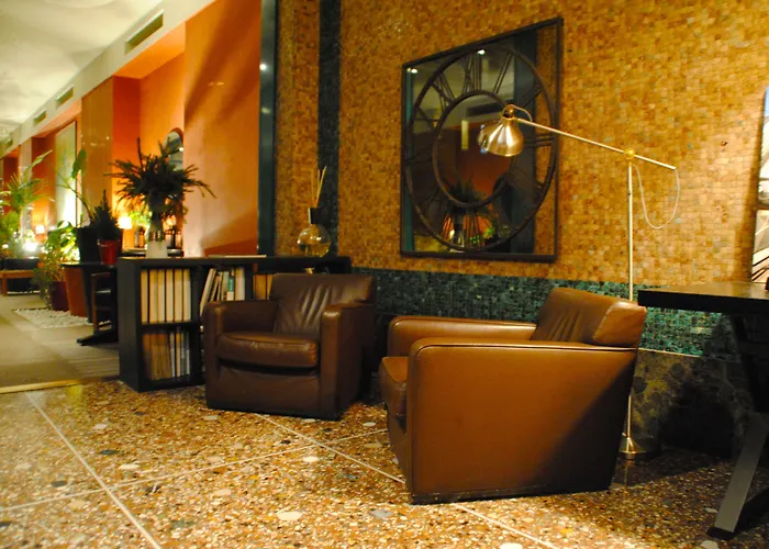 Pian Della Nave Apartahotel 4*