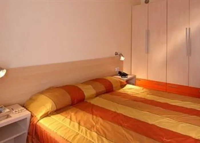 Pian Della Nave Apartahotel Milán