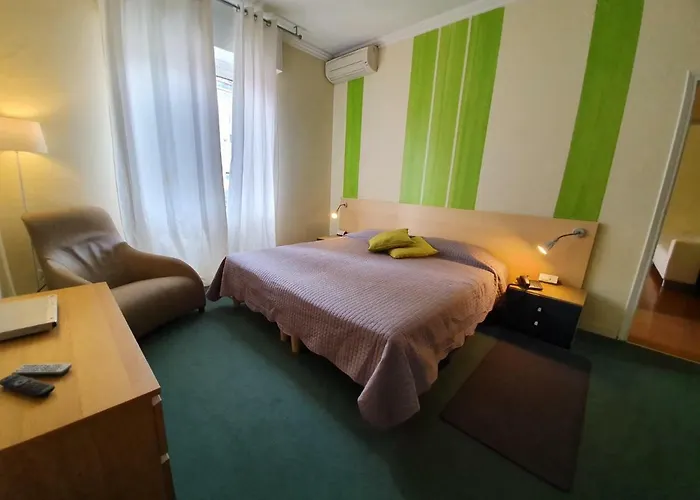 Apartahotel Pian Della Nave 4*